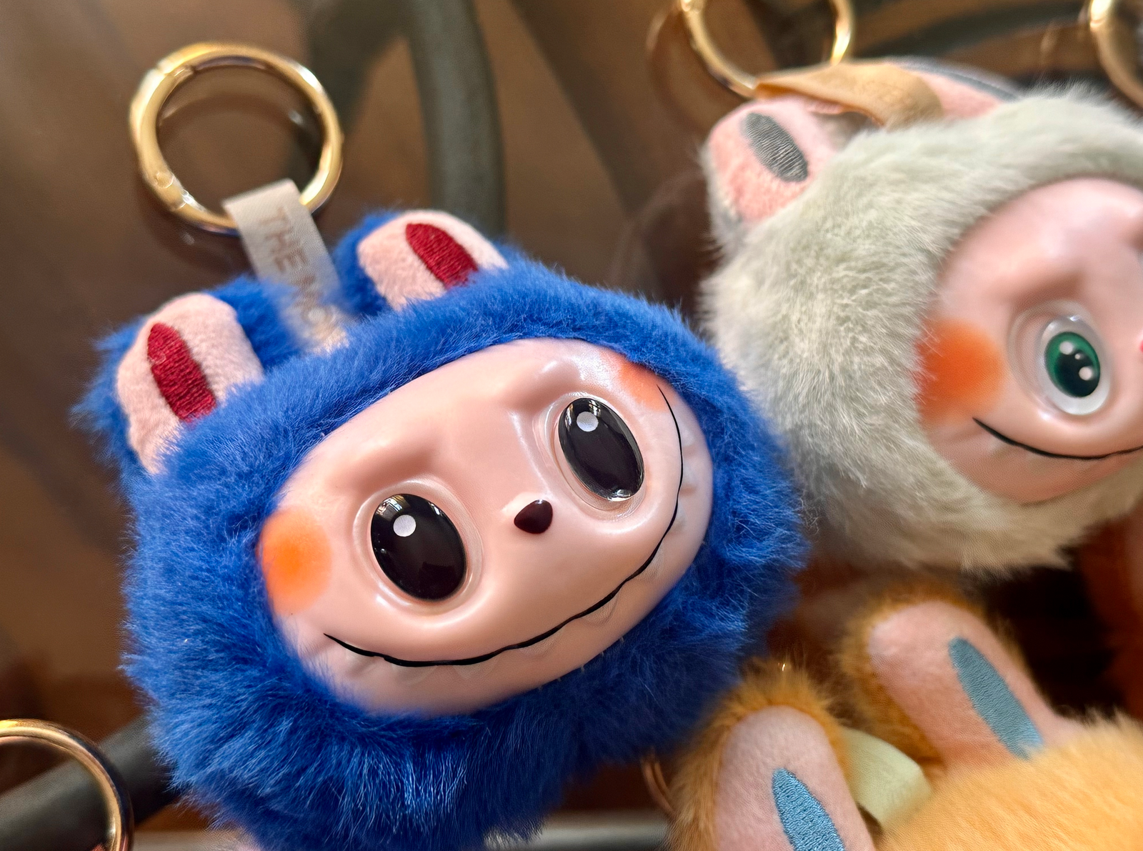 Singing Fluffy Labubu Bunny Keychains β 10 Colors β Cute Collectible Plush Charms (4β x 3.5β)