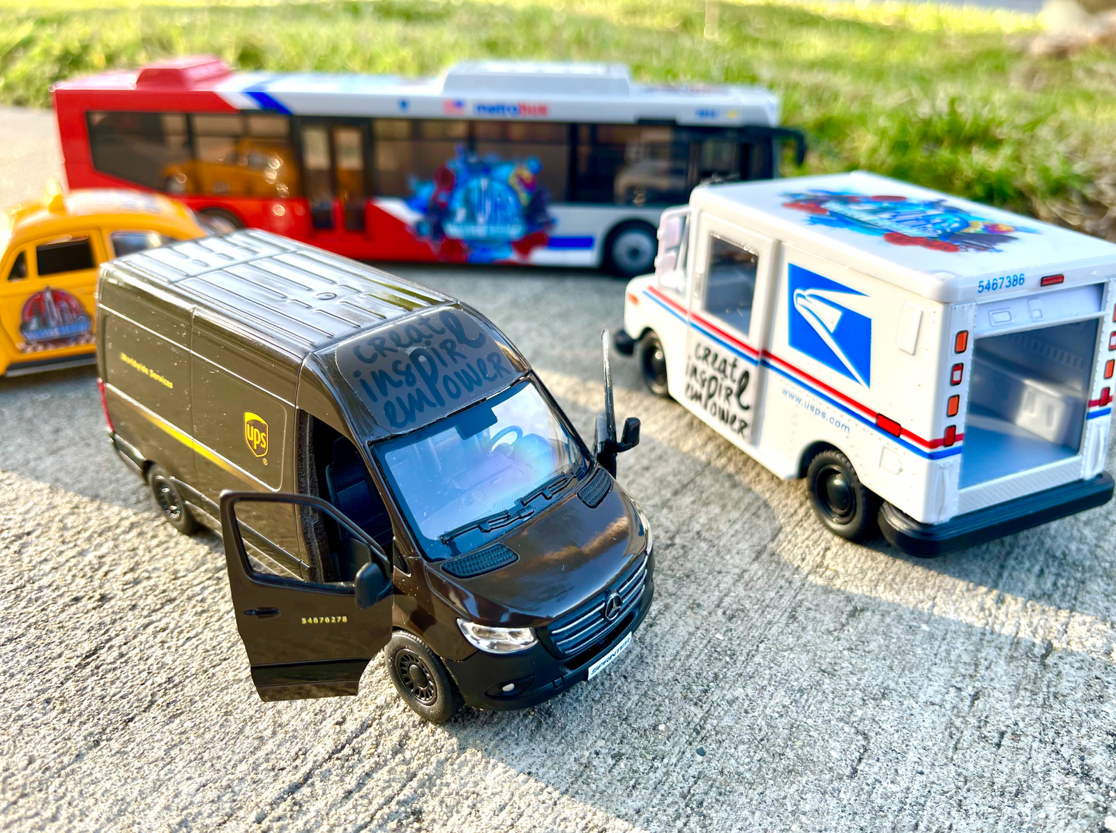 Street Rebirth Vehicles - Postal Service Mail Truck - 5 x 2 x 2.5 Inches
