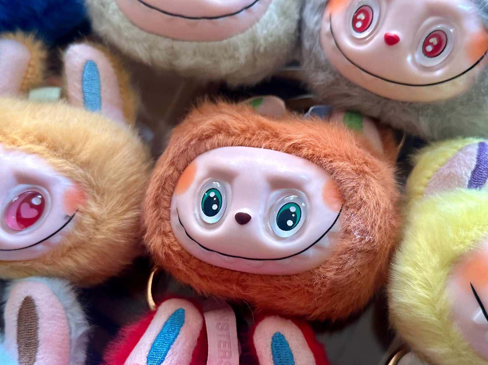 Singing Fluffy Labubu Bunny Keychains – 10 Colors – Cute Collectible Plush Charms (4” x 3.5”)