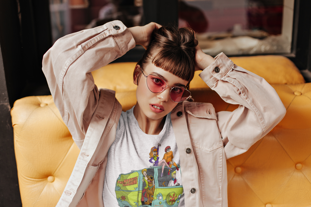 “Cruisin’ with the Mystery Crew” – Retro Van Squad-Inspired T-Shirt | Classic Cartoon Vibes &amp; Nostalgia Ride