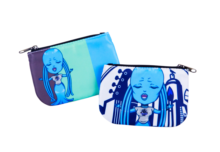 Compact coin purse with an original retro printed design
