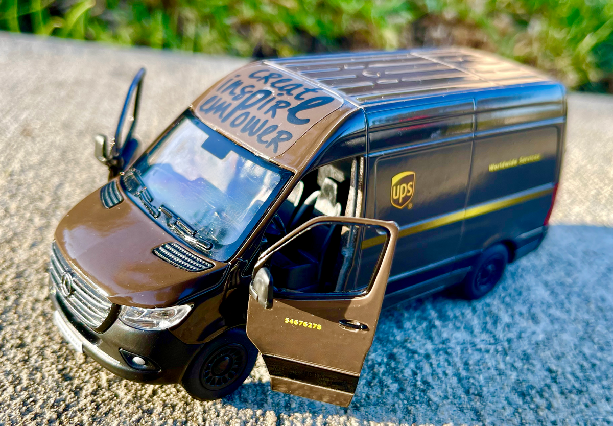 Street Rebirth Vehicles - UPS Mercedes Benz Sprinter - 5 x 2 x 2.5 Inches