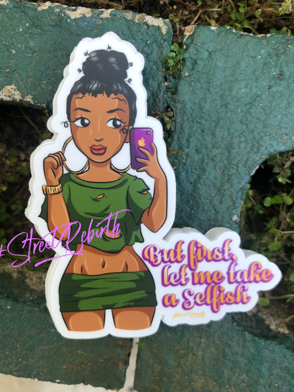 But First, Let Me Take a Selfie Vinyl Sticker – Stylish and Playful Vibes for Trendsetters!